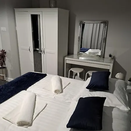 Aparthotel Ohouse Aparts